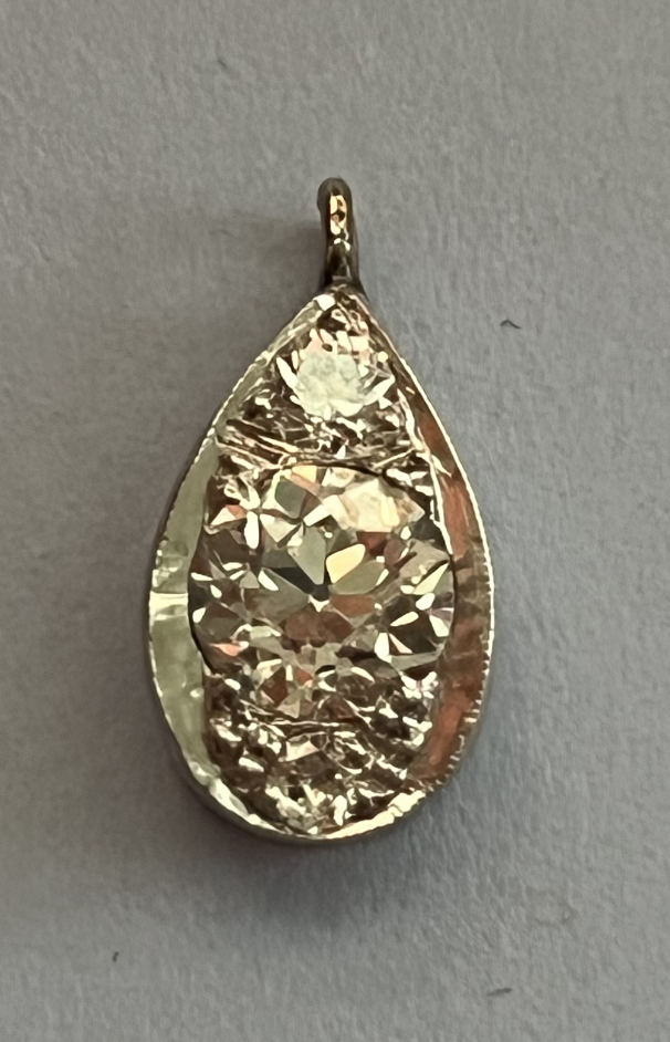 Antique Old European Cut VS Diamond Pendant in 12K White Gold