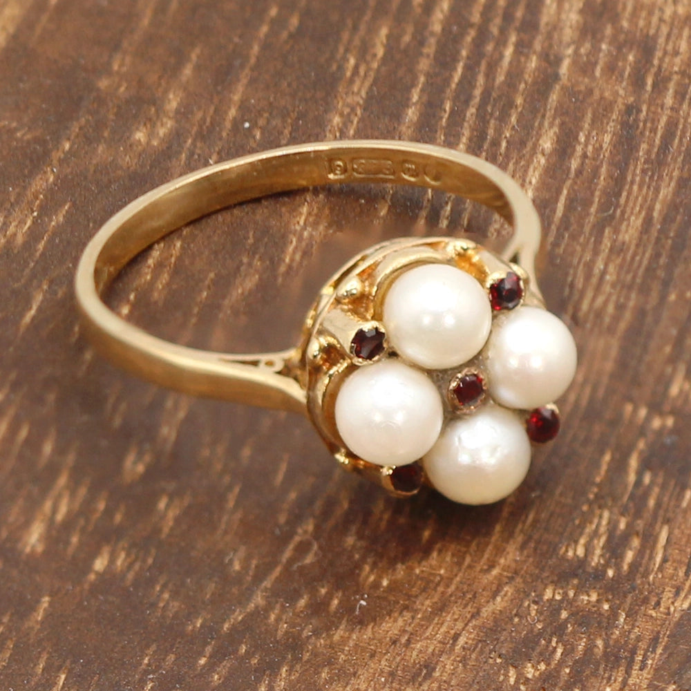 Vintage 9K Yellow Gold Cultured Pearl and Garnet Ring SIZE 8.5