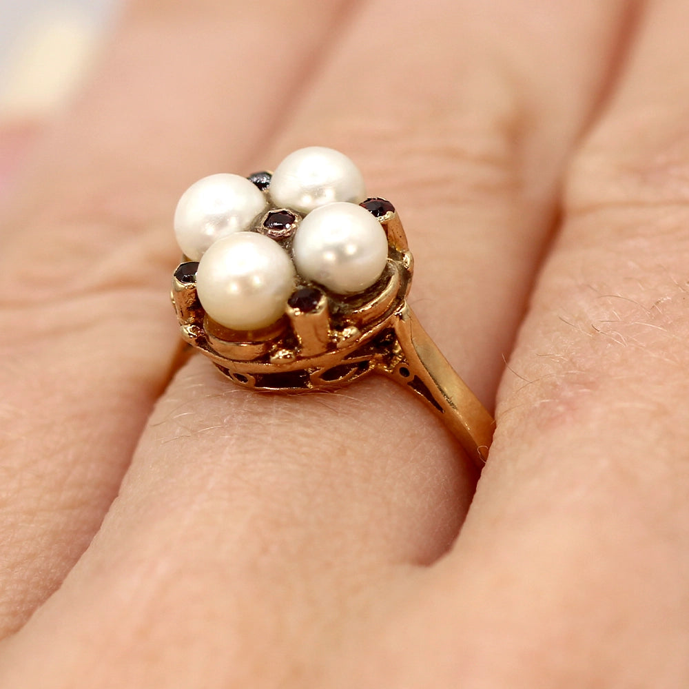 Vintage 9K Yellow Gold Cultured Pearl and Garnet Ring SIZE 8.5
