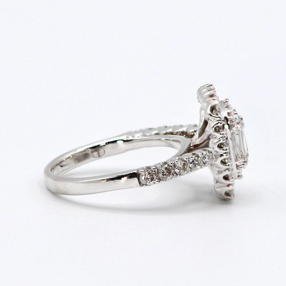 10K White Gold and Emerald Cut Diamond Halo Ring SIZE 5
