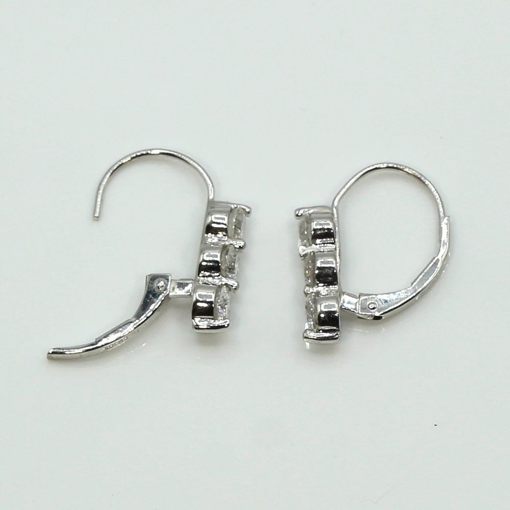 10K White Gold Diamond Leverback Earrings