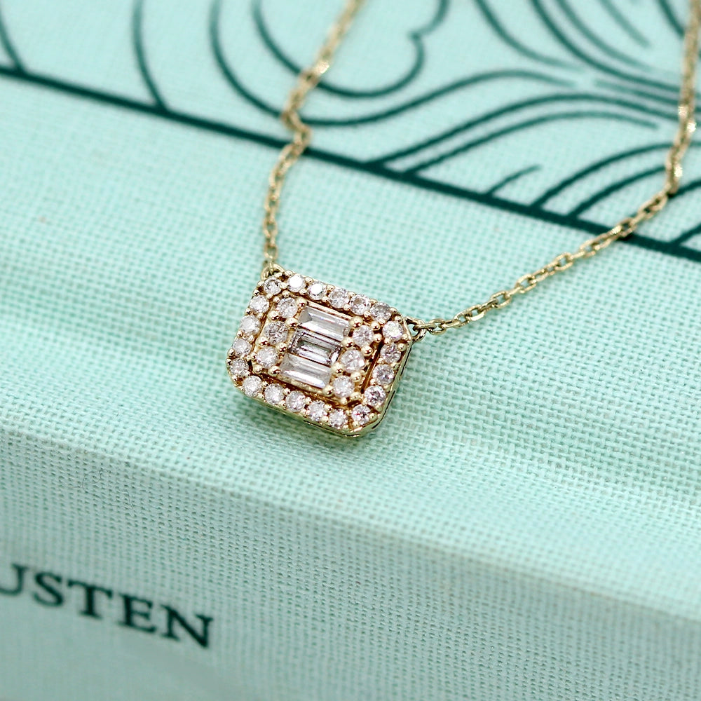 10K Yellow Gold Necklace with Round Brilliant Cut and Baguette Diamonds