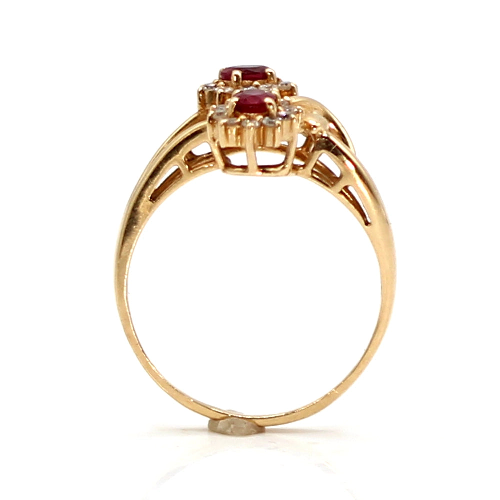 14K Yellow Gold Ruby and Diamond Flower Ring SIZE 7.25