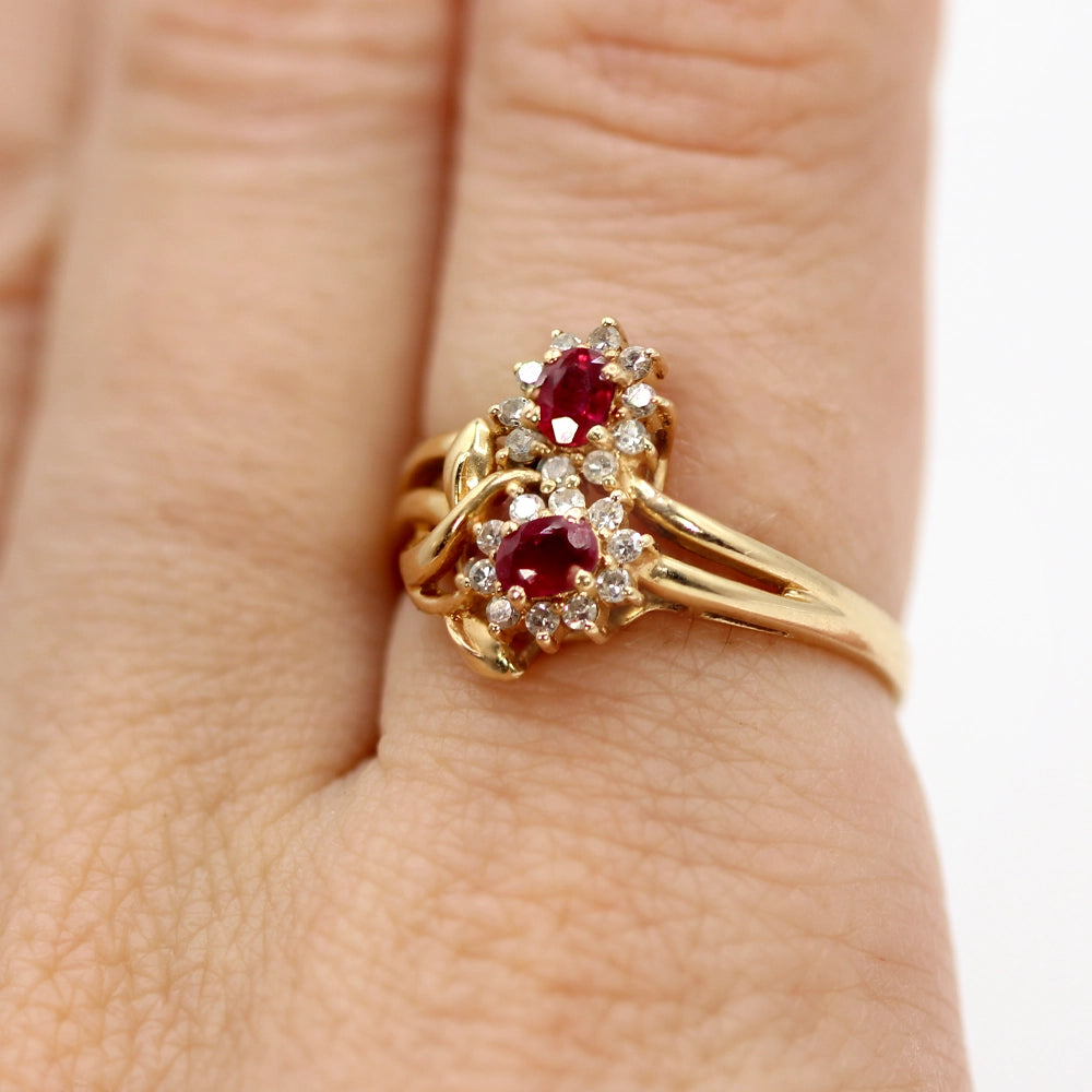 14K Yellow Gold Ruby and Diamond Flower Ring SIZE 7.25