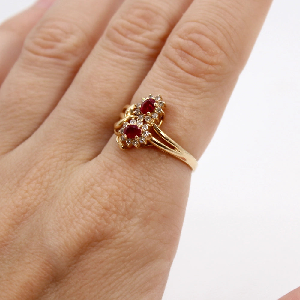 14K Yellow Gold Ruby and Diamond Flower Ring SIZE 7.25
