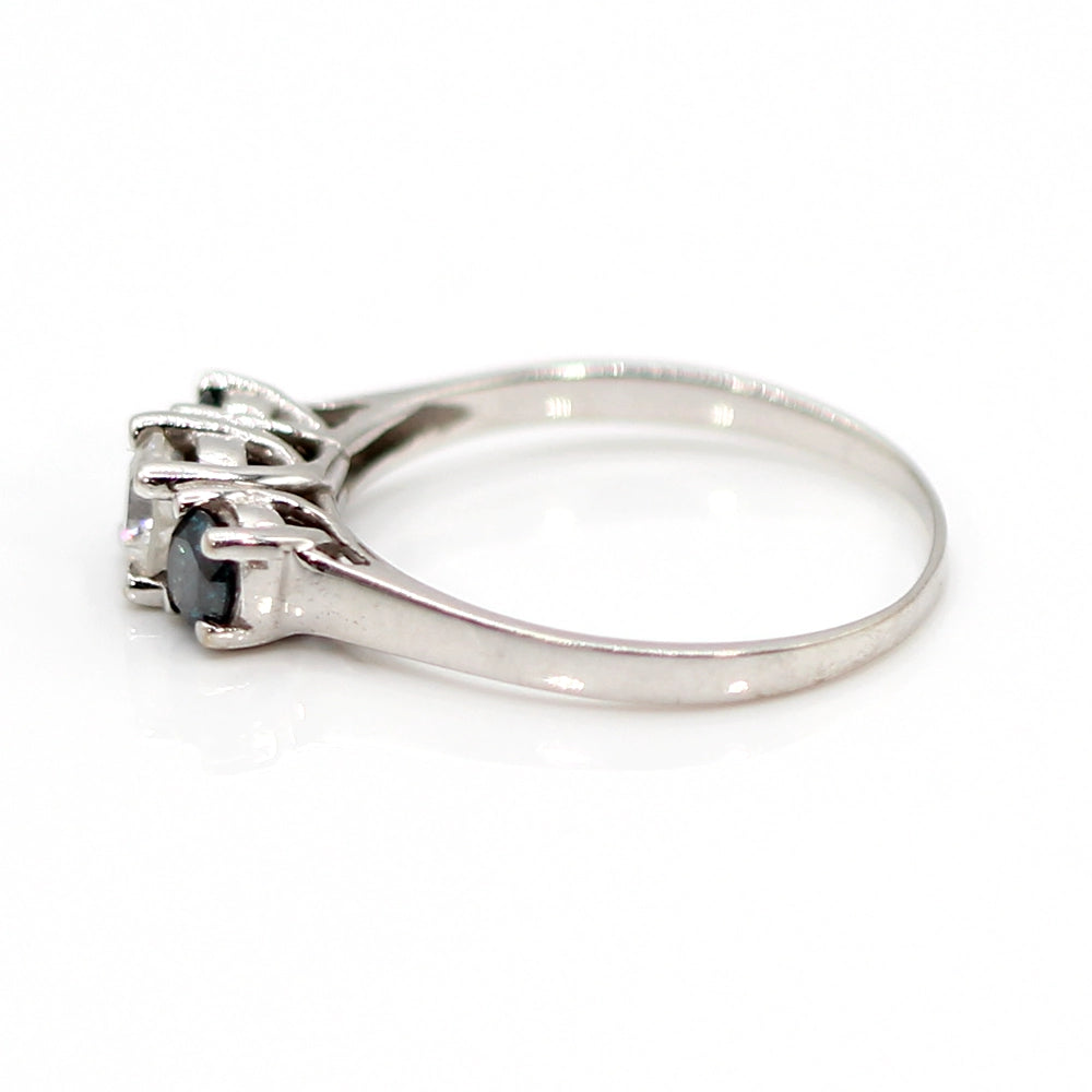 14K White Gold Three Stone White and Blue Diamond Ring Size 7.75