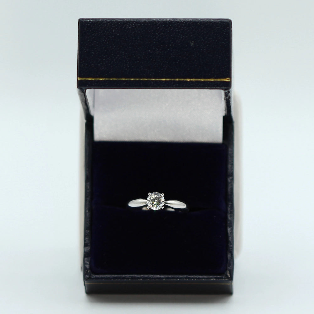 14K White Gold Diamond Solitaire Ring SIZE 5.5