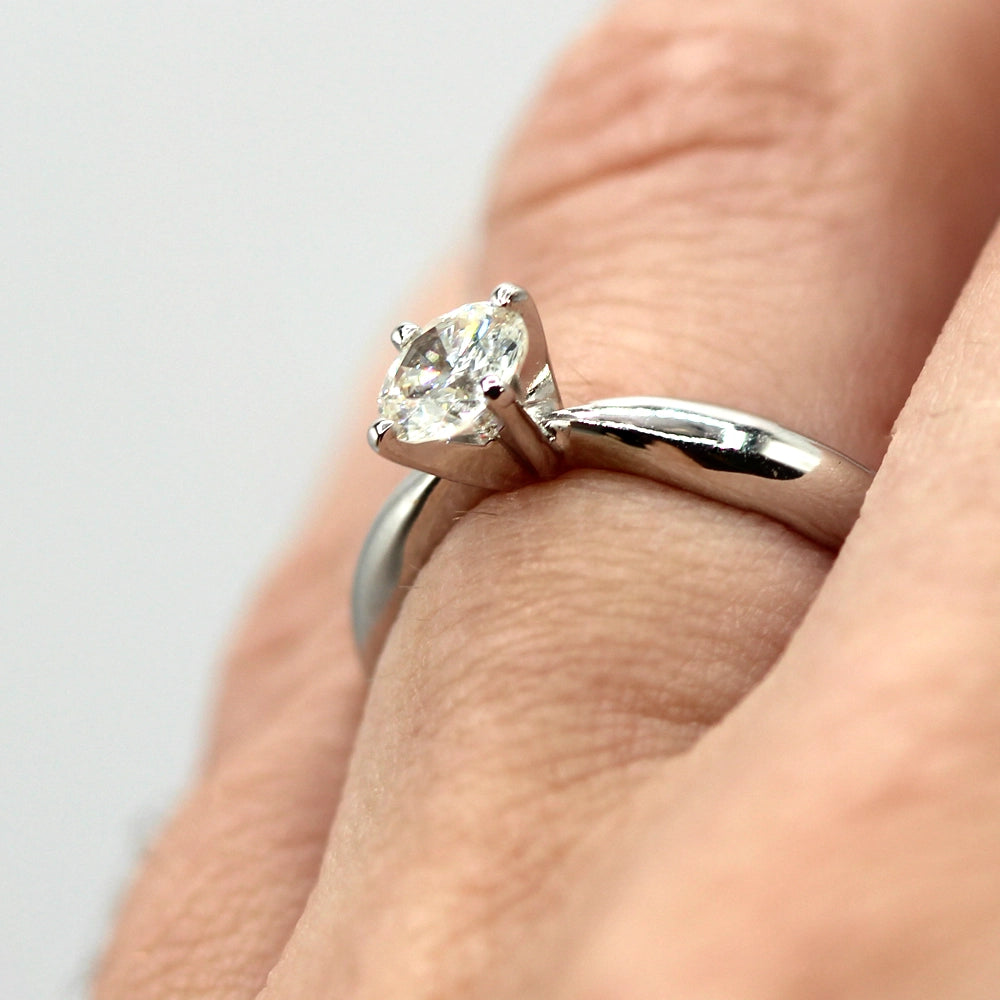 14K White Gold Diamond Solitaire Ring SIZE 5.5