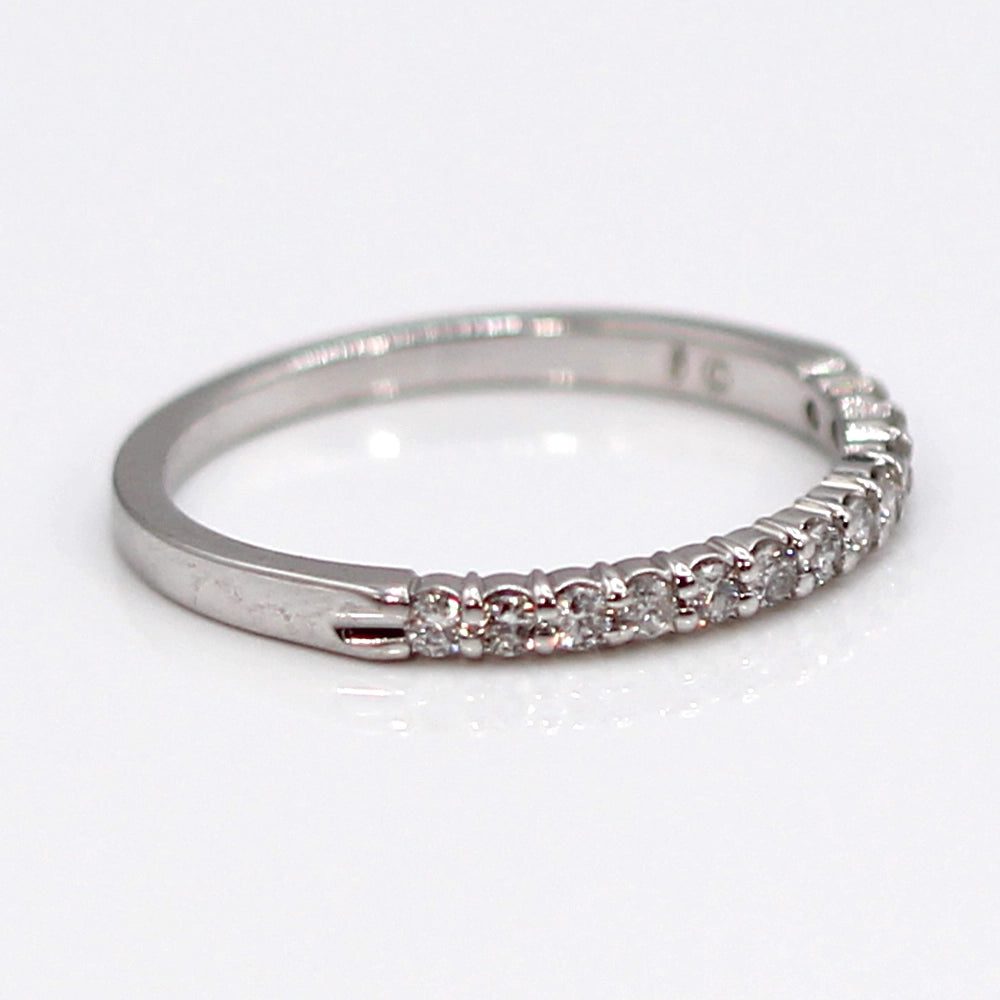 14K White Gold and Diamond Band Ring SIZE 7