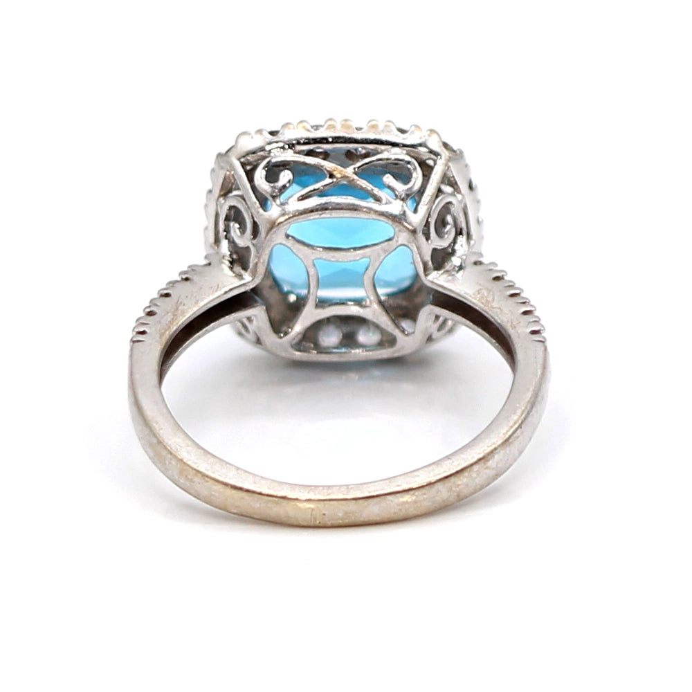 14K White Gold Swiss Blue Topaz Halo Ring SIZE 6.25