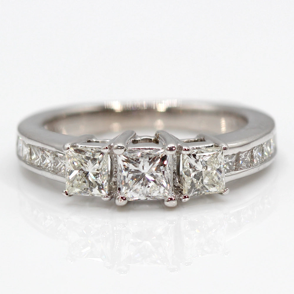 14K White Gold Three Princess Cut Diamond Ring SIZE 5.5