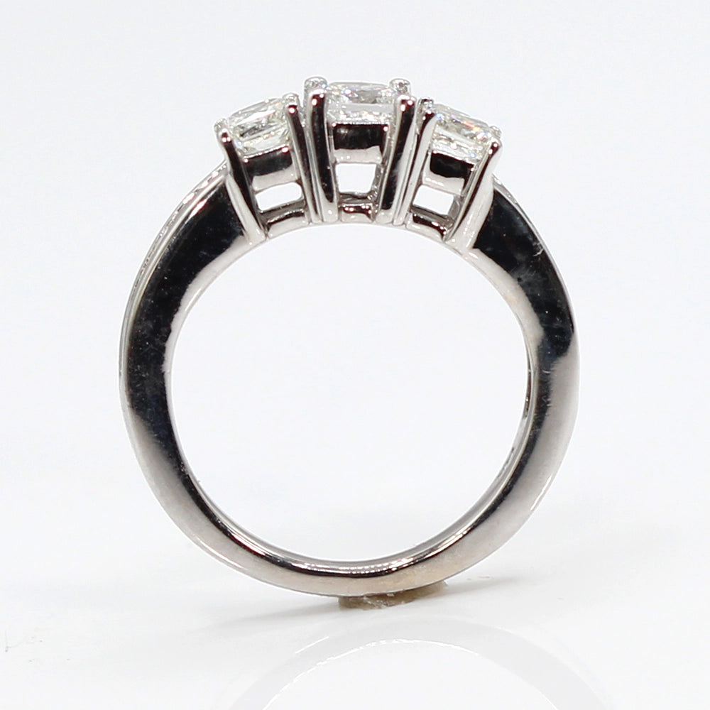 14K White Gold Three Princess Cut Diamond Ring SIZE 5.5
