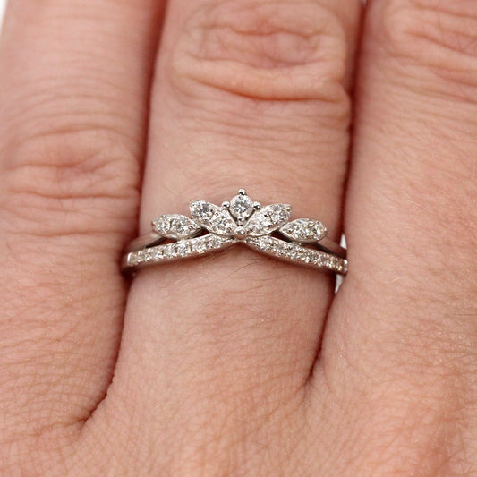 14K White Gold and Diamond Tiara Wedding Band Ring SIZE 5.5
