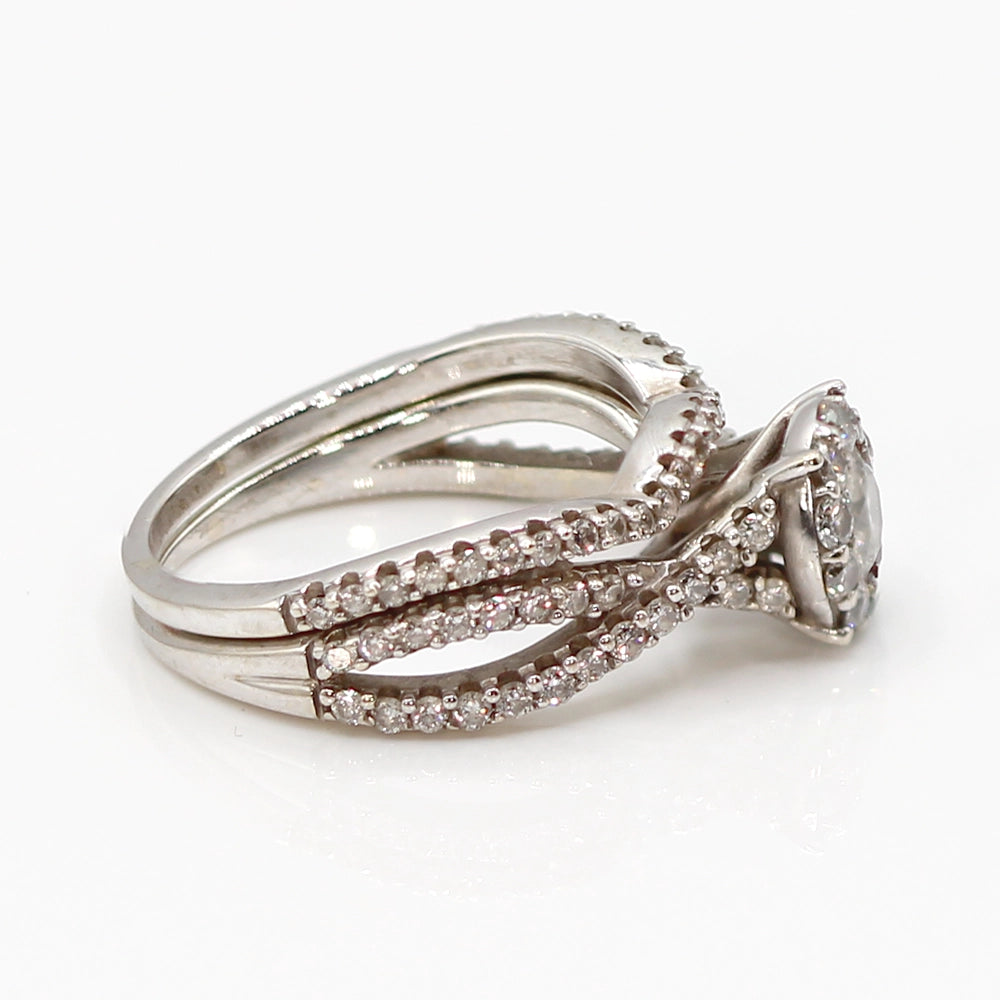 14K White Gold and Diamond Wedding Ring Set SIZE 5.25