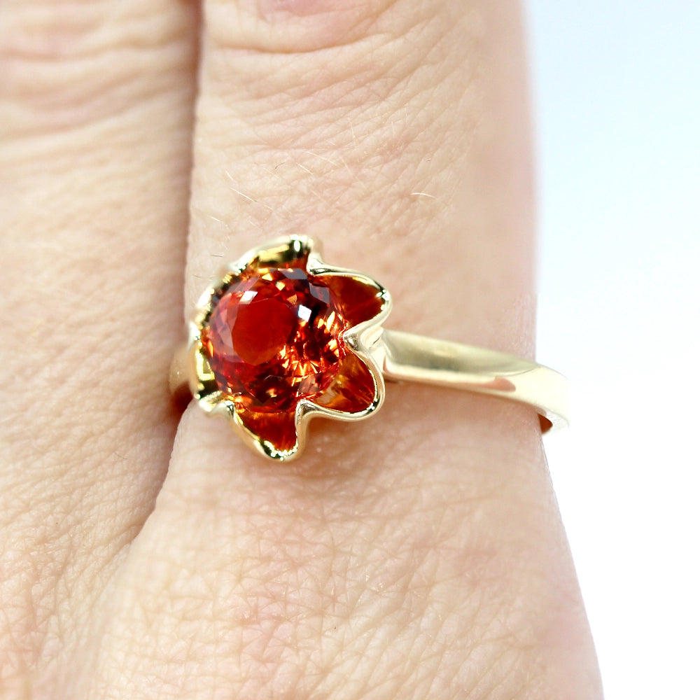 14K Yellow Gold and Orange Synthetic Sapphire Ring SIZE 9