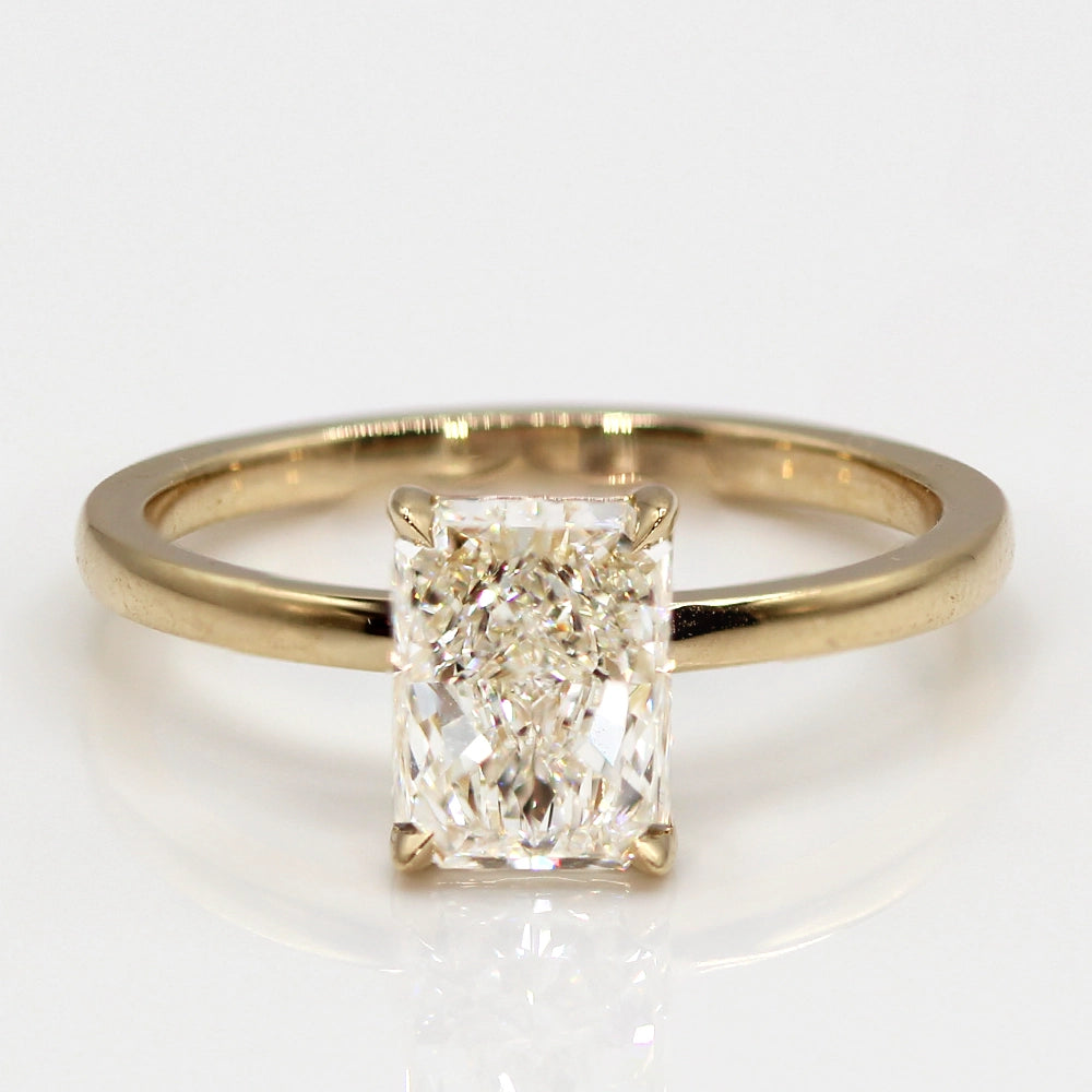 14K Yellow Gold and 1.50 carat Radiant Cut Diamond Engagement Ring with GIA Papers SIZE 6