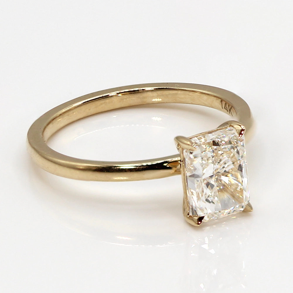 14K Yellow Gold and 1.50 carat Radiant Cut Diamond Engagement Ring with GIA Papers SIZE 6