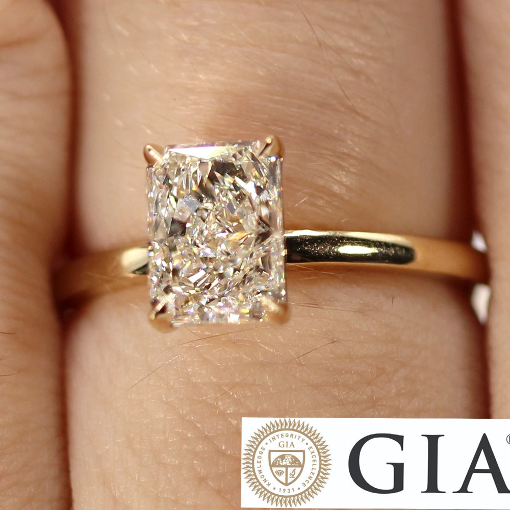 14K Yellow Gold and 1.50 carat Radiant Cut Diamond Engagement Ring with GIA Papers SIZE 6