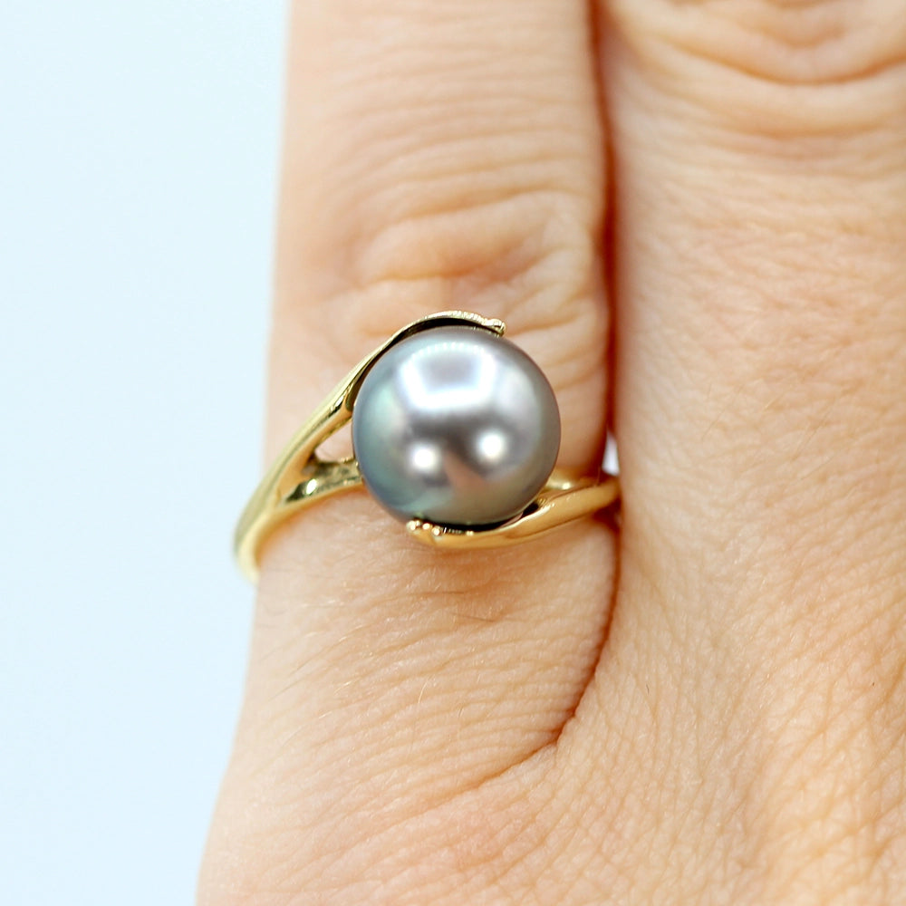 14K Yellow Gold and Tahitian Silver Pearl Dolphin Ring SIZE 3
