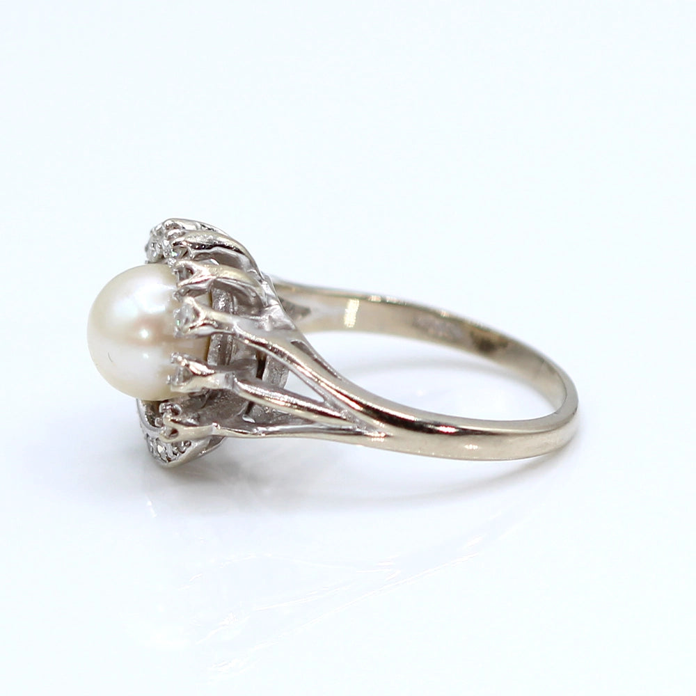 Celestial 14K White Gold Cultured Pearl and Diamond Ring SIZE 6.75