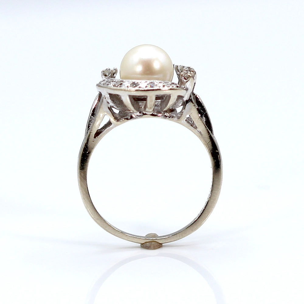 Celestial 14K White Gold Cultured Pearl and Diamond Ring SIZE 6.75