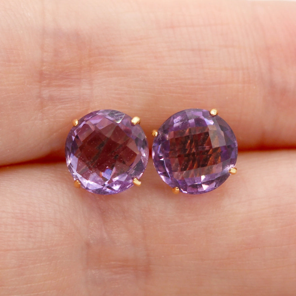 14K Yellow Gold and Chessboard Cut Amethyst Stud Earrings