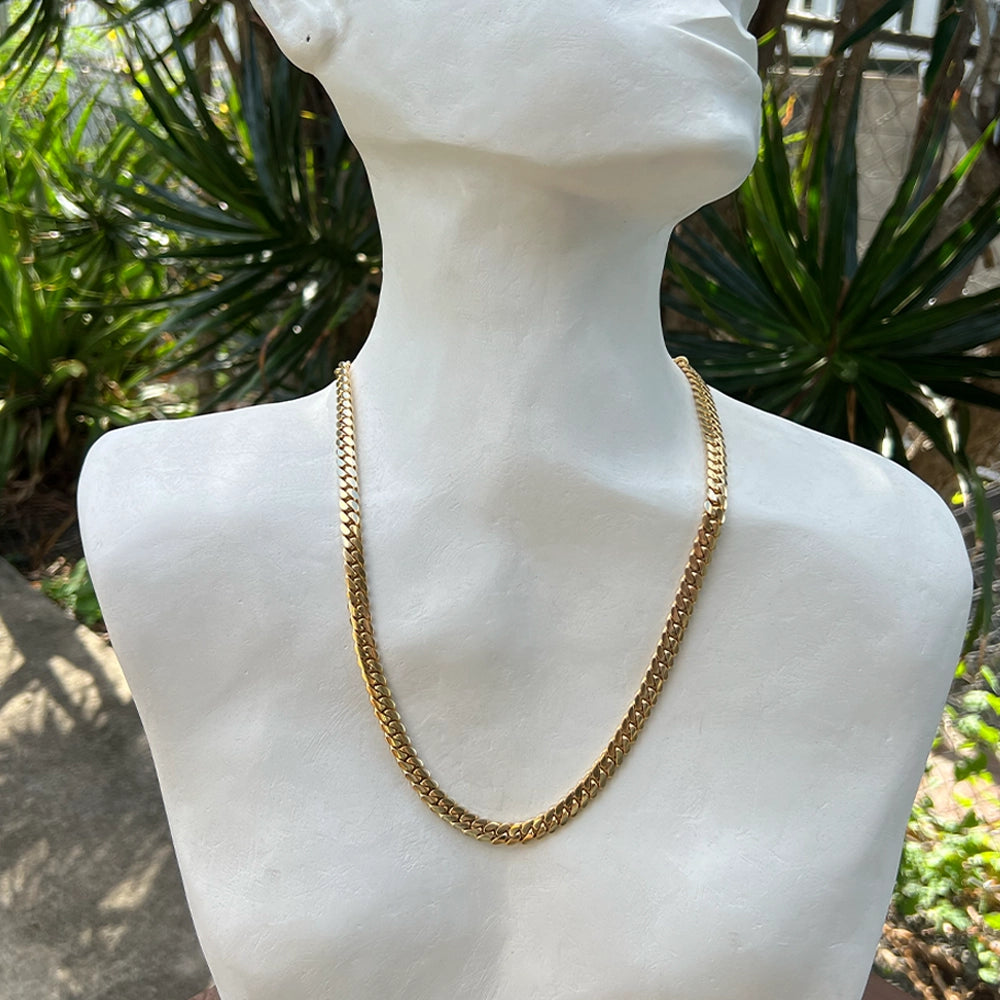 14K Yellow Gold 24 Inch Cuban Chain Necklace