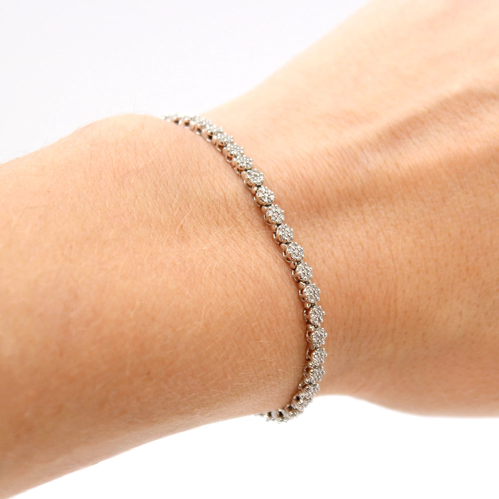 14K White Gold and Diamond Lovebright Tennis Bracelet SIZE 5.75