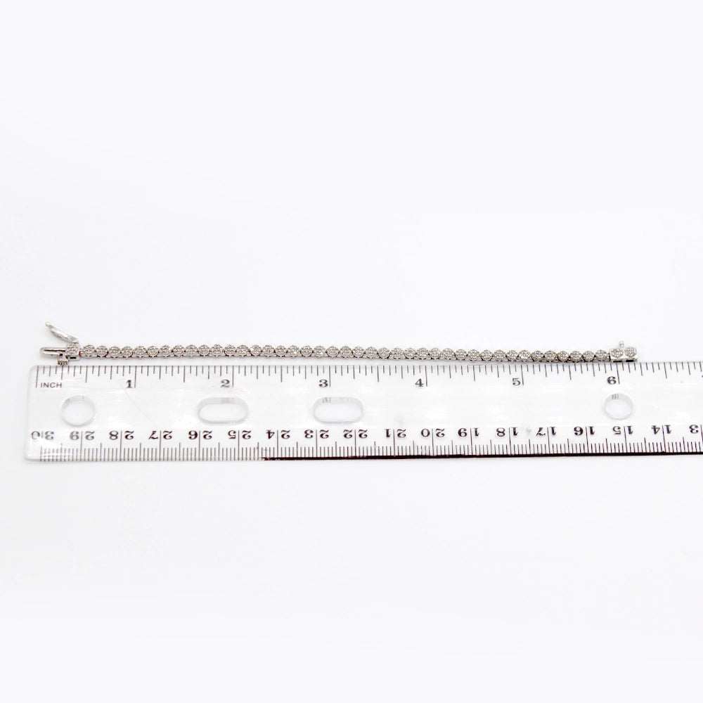 14K White Gold and Diamond Lovebright Tennis Bracelet SIZE 5.75