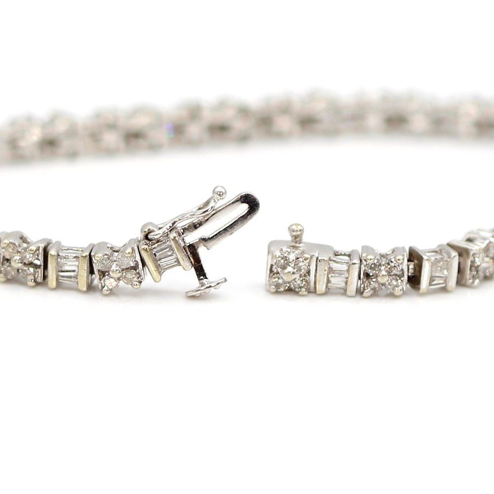 14K White Gold Baguette and Round Brilliant Cut Diamond Tennis Bracelet SIZE 7