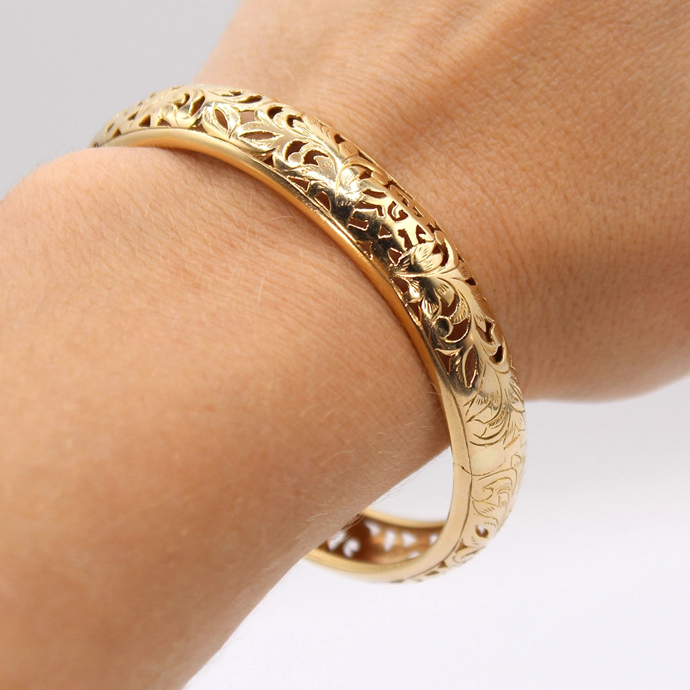 RARE Ming’s Hawaii 14K Yellow Gold Hinged Bangle Bracelet SIZE 7