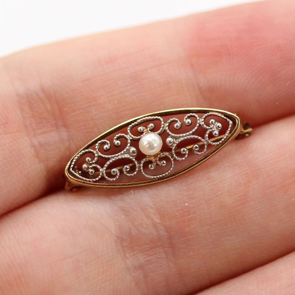 14K Yellow Gold and Keshi Pearl Pin