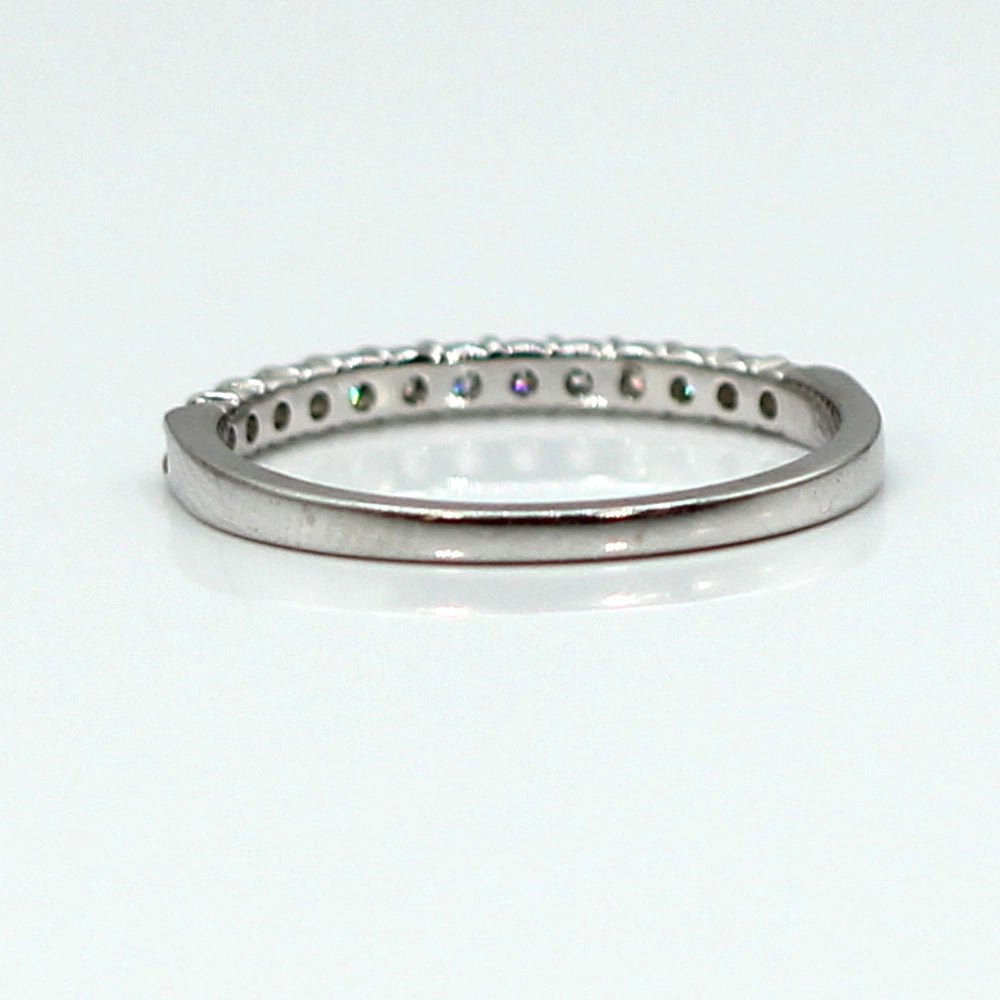 14K White Gold and Diamond Band Ring SIZE 7