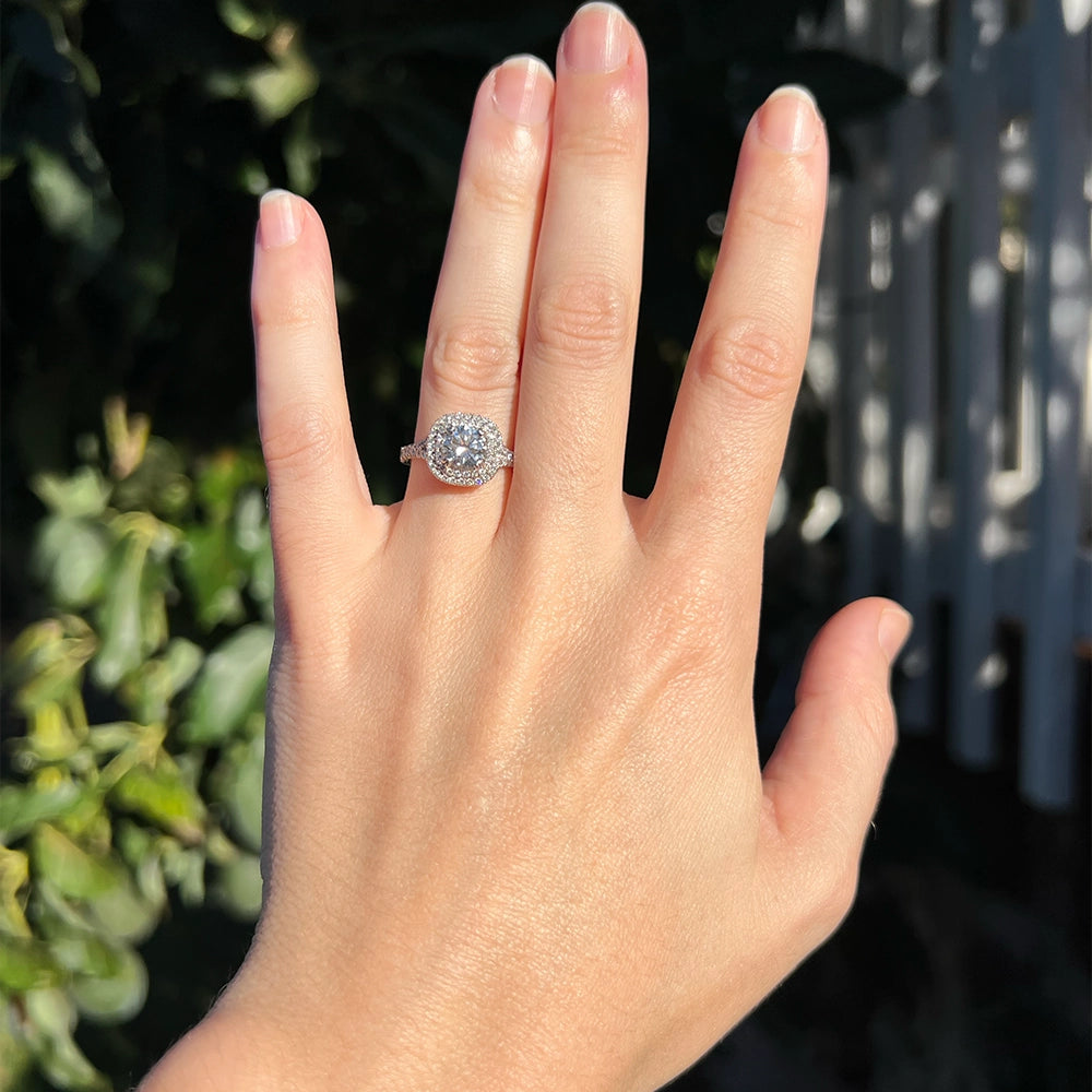 18K White Gold Double Diamond Halo Ring SIZE 6