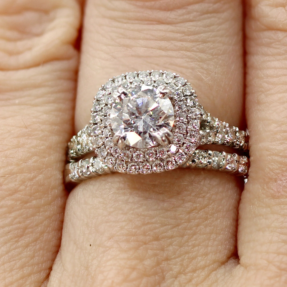 18K White Gold Double Diamond Halo Ring SIZE 6