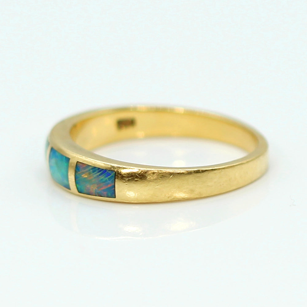 18K Yellow Gold and Opal Ring SIZE 7.75