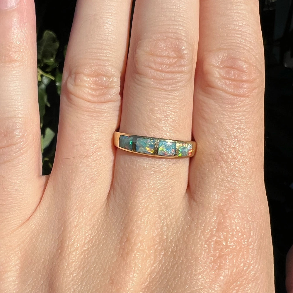 18K Yellow Gold and Opal Ring SIZE 7.75