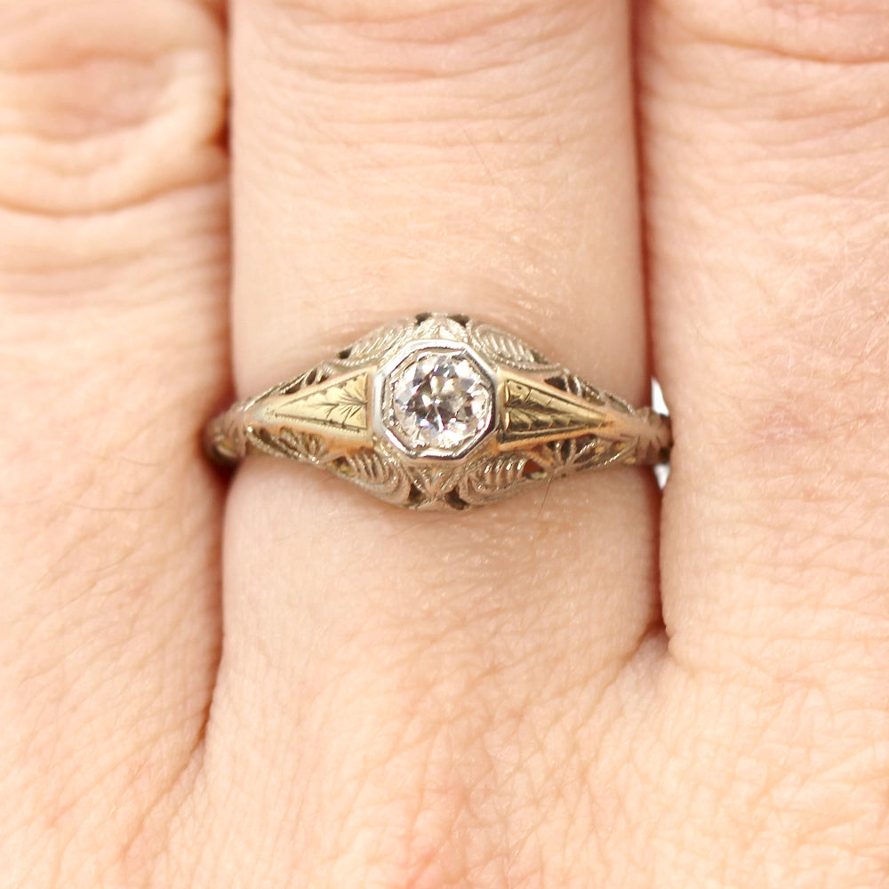 Vintage Two-Toned Gold and .25 Carat Old European Cut Diamond Ring SIZE 6.75