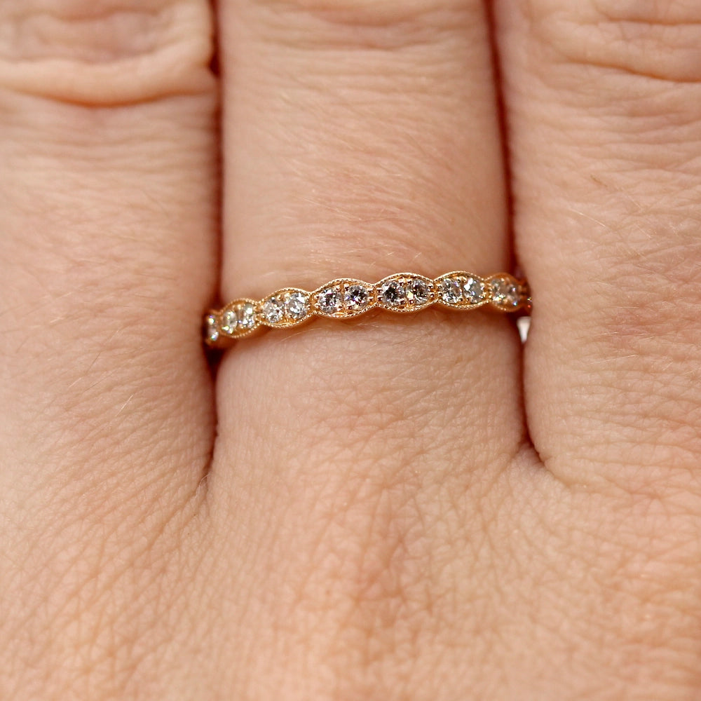 Hearts On Fire Diamonds Lorelei Wedding Band in 18K Yellow Gold SIZE 6.75