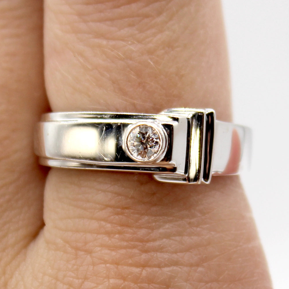 18K White Gold Art Deco Style Ring with VS Diamond Size 8.5
