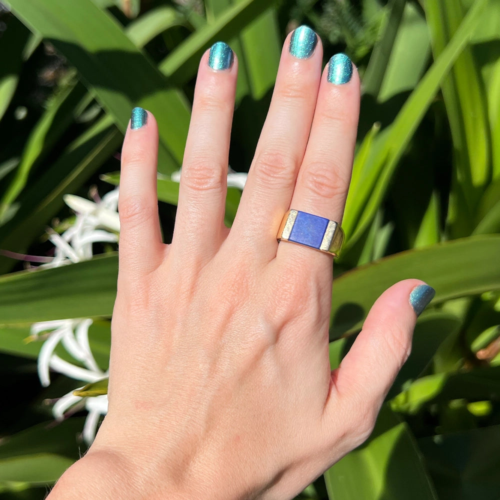 14K Yellow Gold and Lapis Lazuli Gents Ring SIZE 8