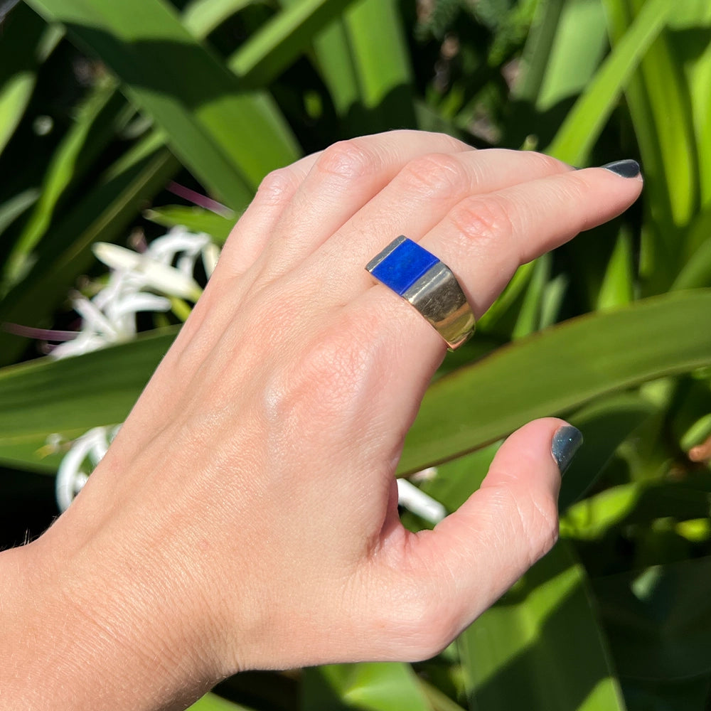14K Yellow Gold and Lapis Lazuli Gents Ring SIZE 8