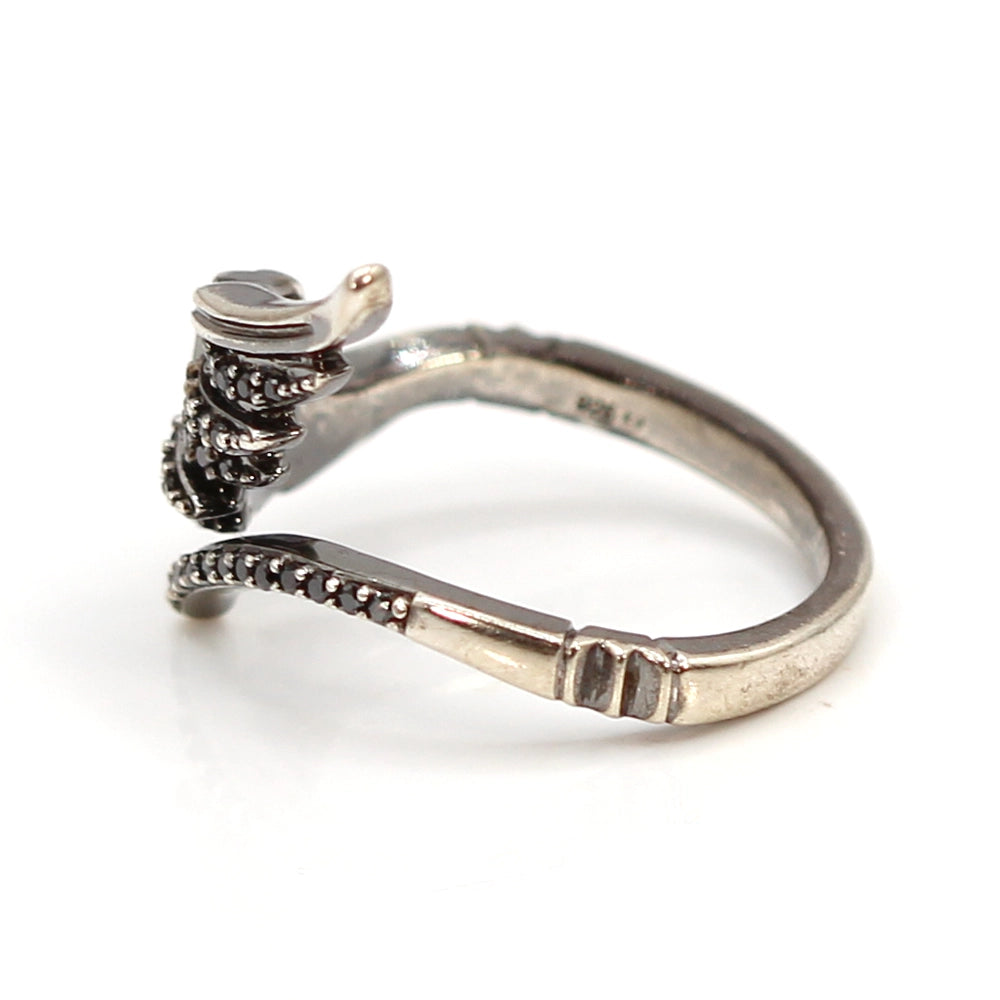 Disney Enchanted Villains Maleficent Wings Sterling Silver and Black Diamond Ring SIZE 7.5