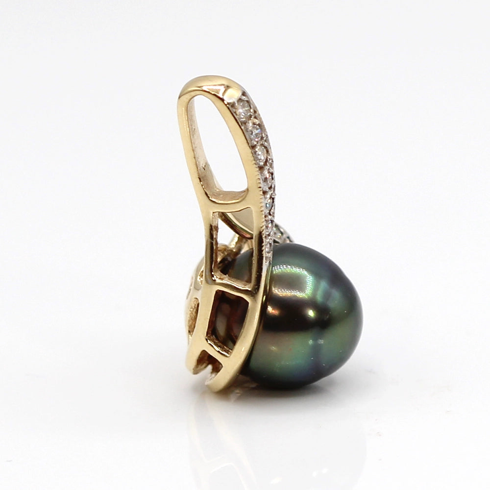 Hawaiian Le Mana Perles Tahitian Pearl and Diamond Pendant in 14K Yellow Gold