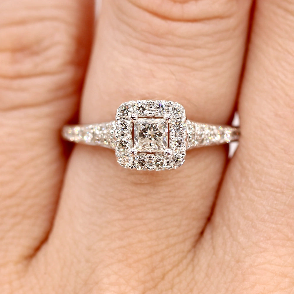 Disney Tinkerbell Halo Engagement Ring Two Toned 14K Gold and Diamonds SIZE 5