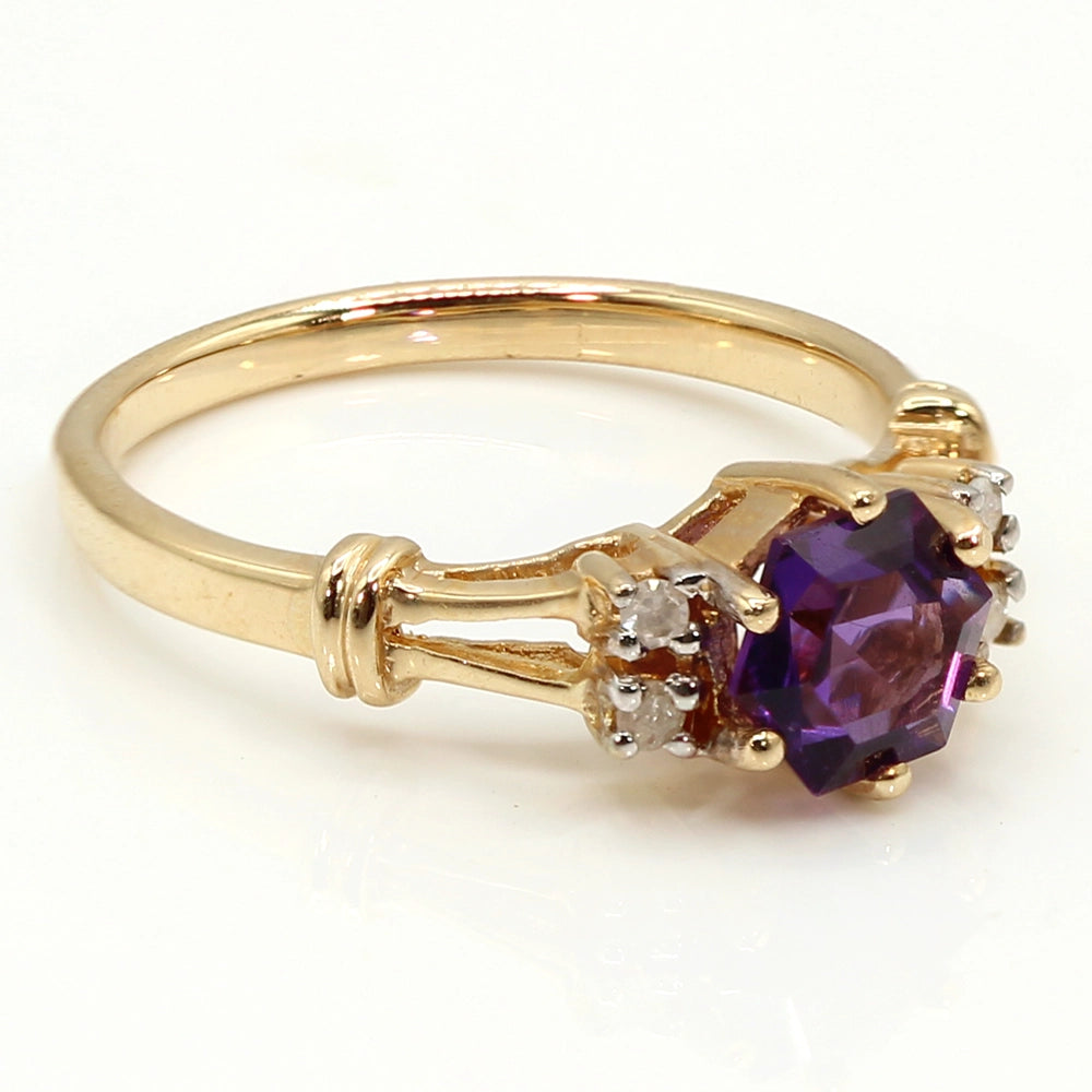 Hexagonal Cut Amethyst and Diamond Ring in 14K Yellow Gold SIZE 6.5