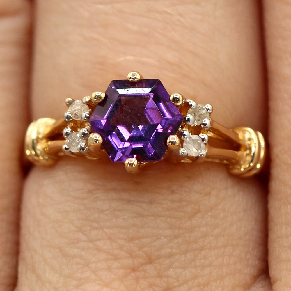 Hexagonal Cut Amethyst and Diamond Ring in 14K Yellow Gold SIZE 6.5