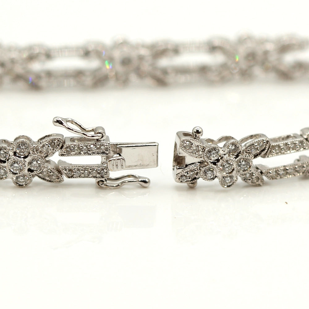 18K White Gold and Diamond Floral Link Bracelet SIZE 6.5