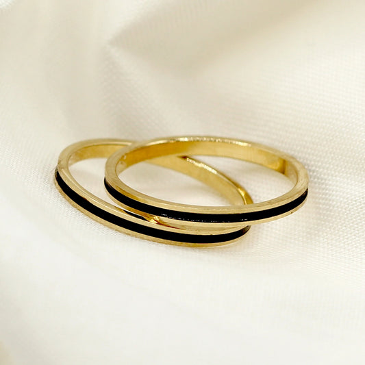 Set of 2 Hawaiian Heirloom 14K Yellow Gold and Black Enamel Ring SIZE 8.5