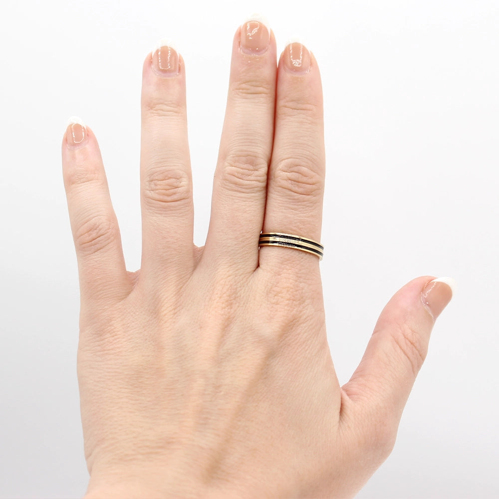 Set of 2 Hawaiian Heirloom 14K Yellow Gold and Black Enamel Ring SIZE 8.5